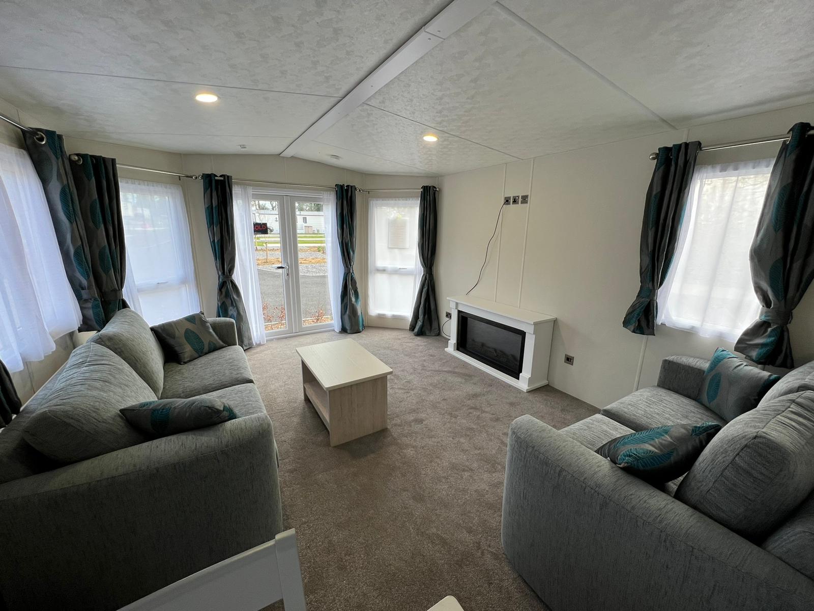 The Danbury Lodge - Image 11