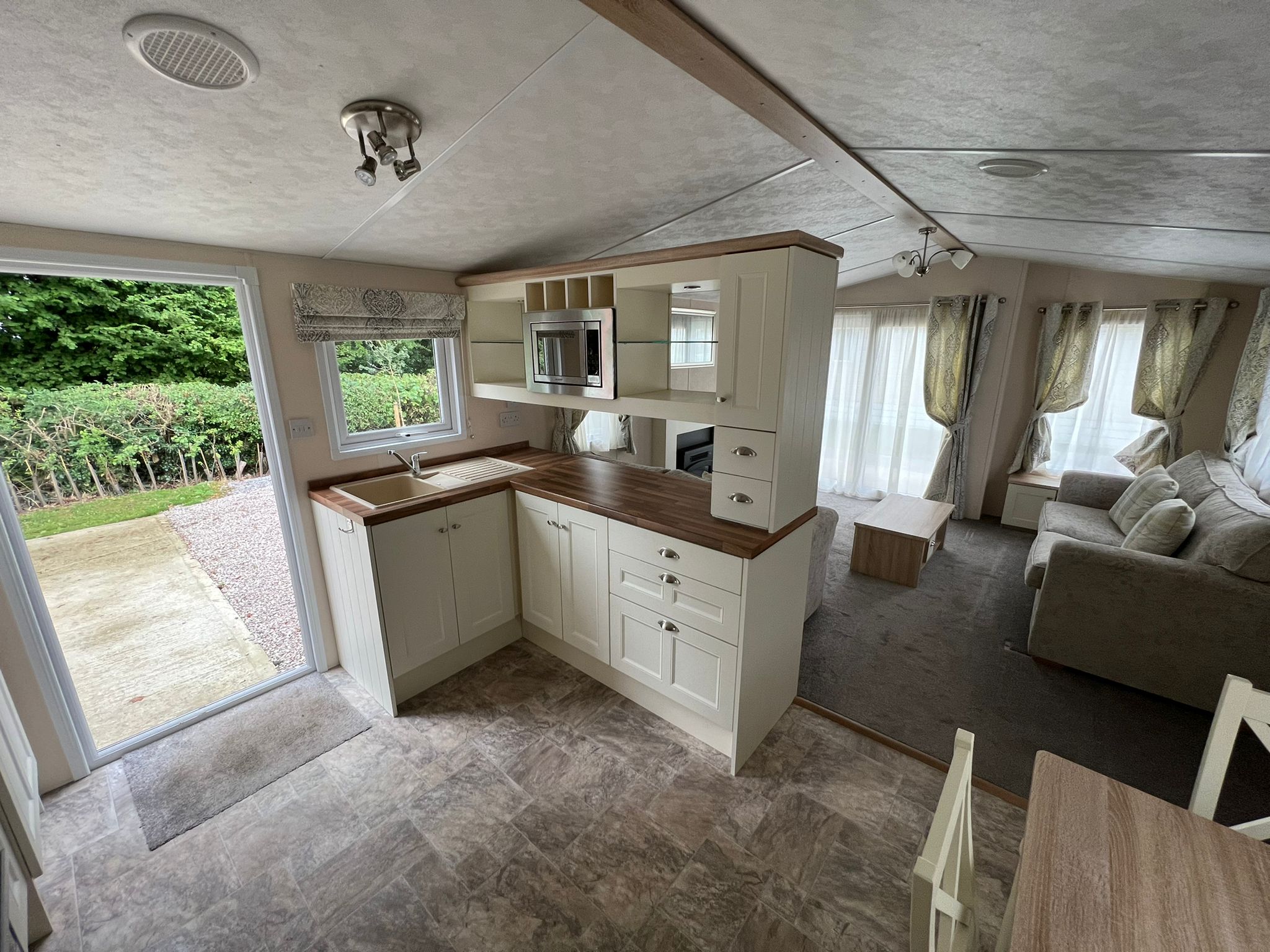 Willow Lodge - Image 11